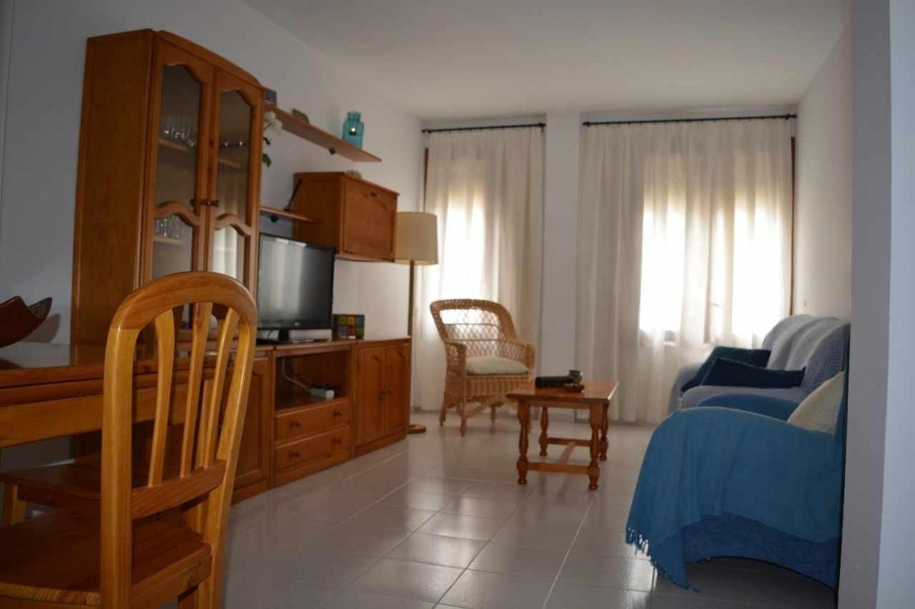 Apartamento Miquel 1 en centro de Tossa de Mar y a 3 minutos de la playa Exterior foto